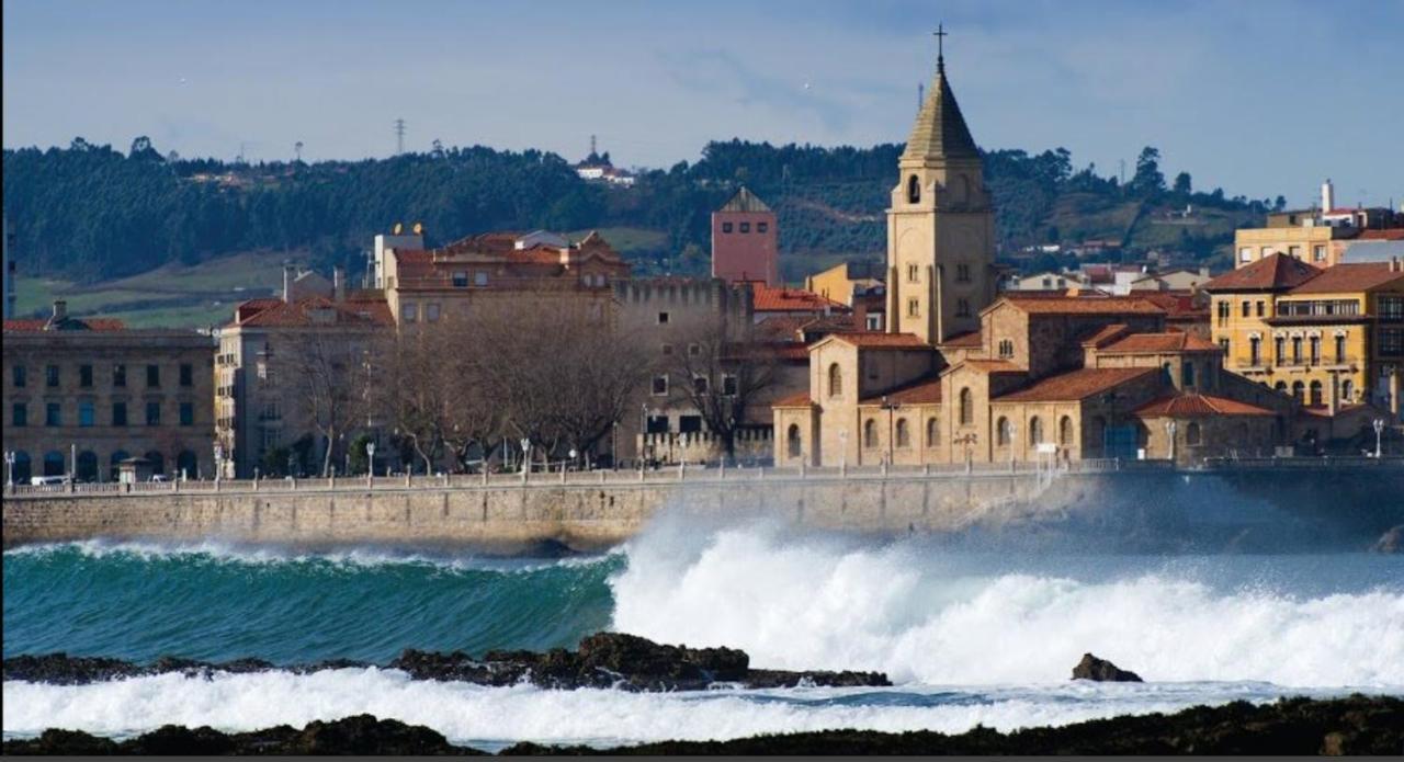 Apto. Vista Playa Poniente Gijon Exterior photo