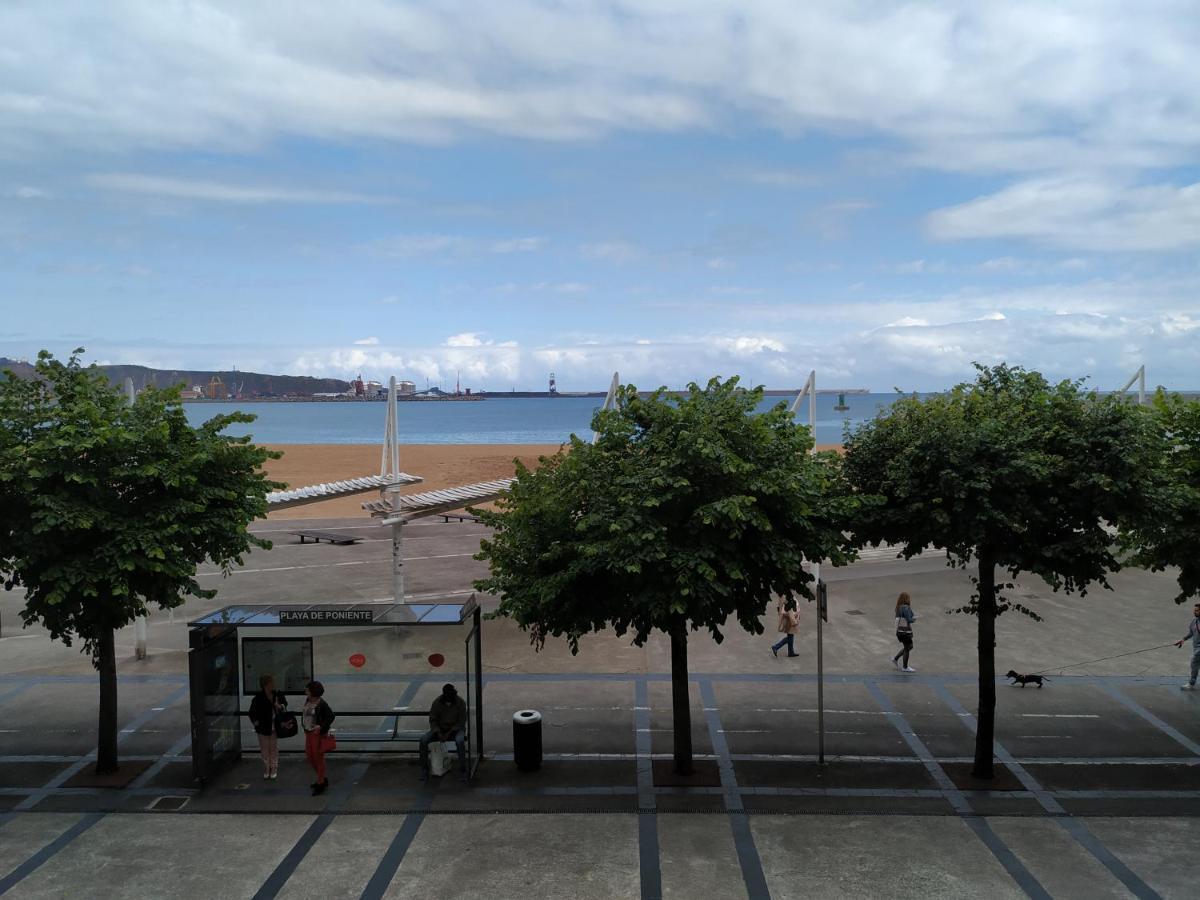 Apto. Vista Playa Poniente Gijon Exterior photo